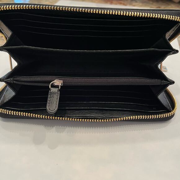 DKNY Faux Leather Perry Zip Around Wallet in Black - Picture 7 of 12